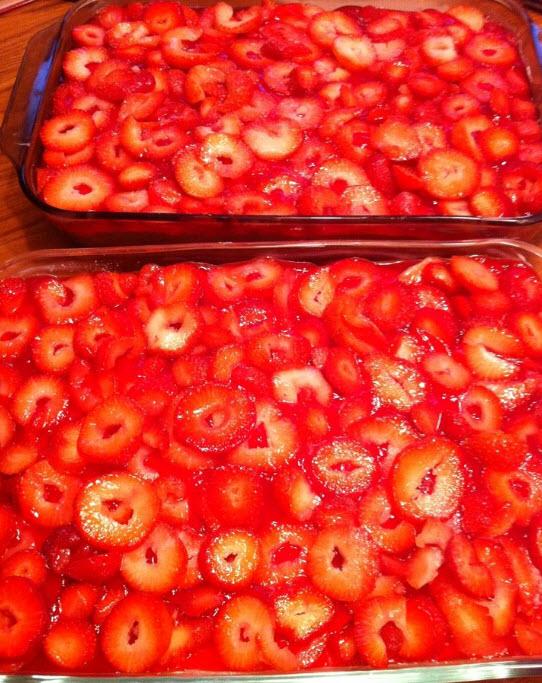 Strawberry Cheese Torte